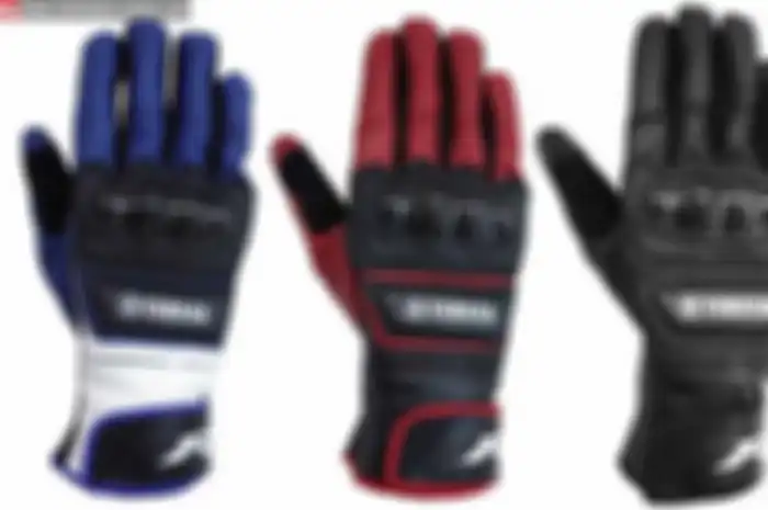 Yamaha meluncurkan sarung tangan. Bahasa kerennya sih glove. Pihak Yamaha menyebutkan glove R series.