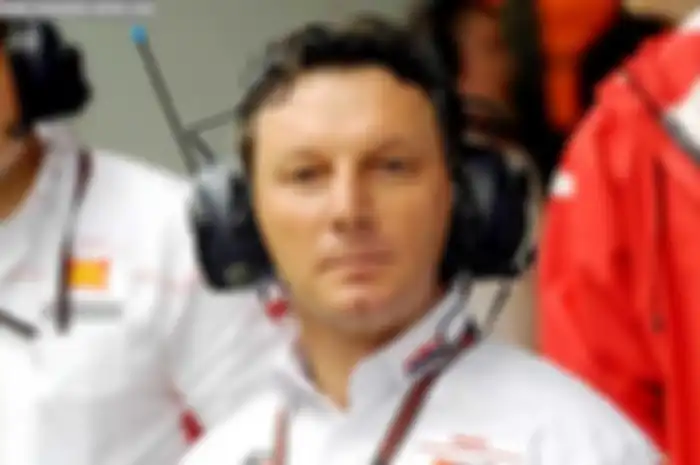 Fausto Gresini dikenal Team Manager Gresini Honda MotoGP. Dia punya segudang prestasi dari 1983-1994. Gresini sempat membekukan dua kali Juara Dunia GP125 tahun 1985 dan 1987.