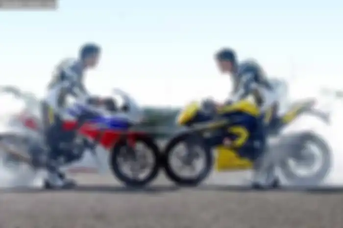 Di atas kertas, performa jagoan sport 250 cc satu silinder terbaru Honda diklaim lebih mantap dari rivalnya, RR Mono. Yuk, kita buktikan di lapangan.