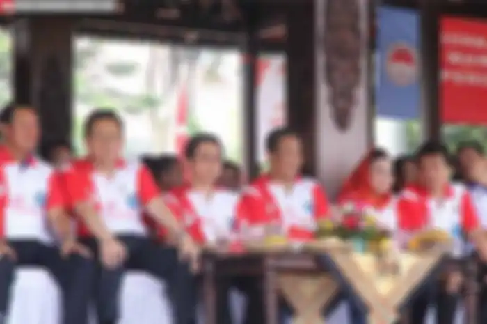 Badan Narkotika Nasional (BNN) menggelar acara bertajuk Selamatkan Anak Bangsa dari Bahaya Narkoba. Acara sekaligus aksi kampanye 2014 sebagai tahun penyelamatan para pengguna narkoba. Gelaran mengambil lokasi di Lapangan Bhayangkara, Jakarta Selatan