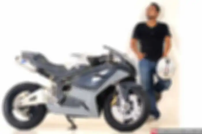 Aplikasi beberapa part limbah moge, tampang Megelli 250 RV bisa terlihat seperti superbike!
