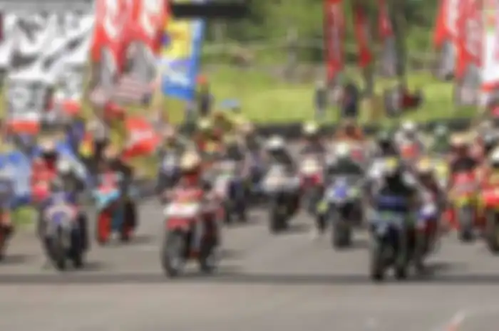 PP IMI wajib kaji ulang tuh aturan wajib bayar BBM Rp 250 ribu untuk 1 motor peserta MotorPrix region 2 tahun ini. Nyatanya, regulasi ini membuat puyeng tim-tim yang turun di ajang MotorPrix. Seperti di event garapan Kapota Motor Sport (Kapota), Sabt