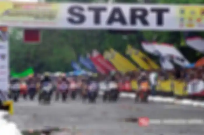 Seri V Motoprix di Region 2 pulau Jawa di gelar di sirkuit stadion Maulana Yusup, Serang, Banten. Sekitar 24 starter berlaga di Kelas MP1 bebek 4T 125cc Tune Up Sedeed.