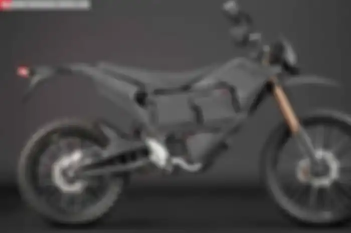 Zero Motorcycles yang bermarkas di California, Amerika Serikat ini sudah cukup banyak mengeluarkan varian motor trail bertenaga listrik. Zero mengawali kiprahnya di dunia motor trail dengan mengeluarkan Zero S pada 2009 lalu yang kemudian diikuti ole