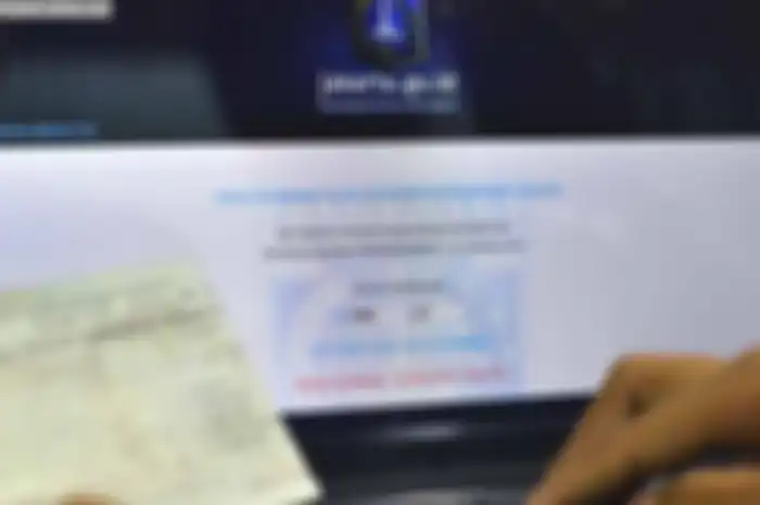 Kemudahan memang terkadang menyulitkan di kemudian hari. Ini dialami oleh korban pemalsuan Surat Ketetapan Pajak Daerah (SKPD) kendaraan bermotor. Saat diteliti lebih lanjut SKPD aspal alias asli tapi palsu.