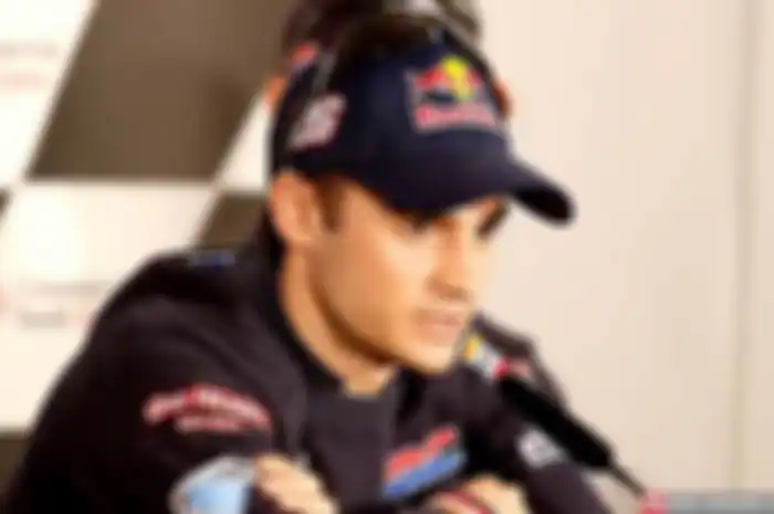 Dani Pedrosa tidak khawatir dengan pengurangan jatah bahan bakar untuk Factory Class (FC) di MotoGP tahun ini. Kedekatan antara Honda dan Repsol, dianggap sangat membantu untuk mencari solusi masalah ini.
