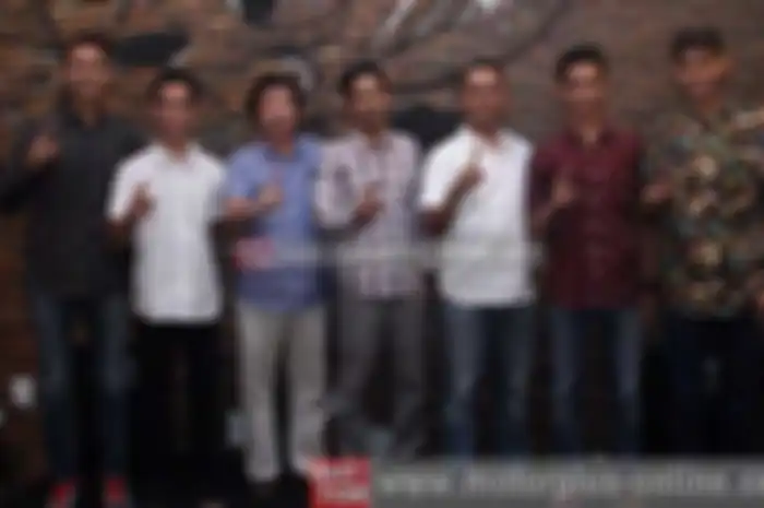 Bertempat di salah satu cafe di kawasan Kebayoran Baru, Jakarta Selatan, Astra Honda Racing Team mengumumkan line up pembalap yang akan tampil di Suzuka 4 Hours Endurance Race.
