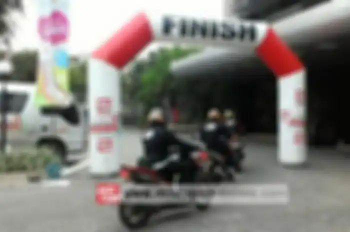 Kemarin sore (27/11), tim Uji Performa Pertamax Plus 3.000 Km menginjakan lagi ban roda di markas besar MOTOR Plus, Jakarta Barat. Artinya, tuntas sudah misi Uji Performa Pertamax Plus 3.000 km. Uji Performa Pertamax Plus 3.000 km dituntaskan selama 