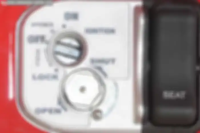 Harap Hati-Hati! Maling Motor Hanya Butuh 1 Menit Untuk Membuka Secure Key Shutter