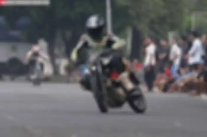 Judul di atas program BIO Racing Organizer (BRO) dengan Suzuki Wilayah area pemasaran Banyumas, Jawa Tengah. BRO diminta untuk menyaring pembalap untuk dibalapkan di gelaran club event 2 Maret mendatang. Seleksi dilakukan Rabu-Kamis lalu (12-13/2) di