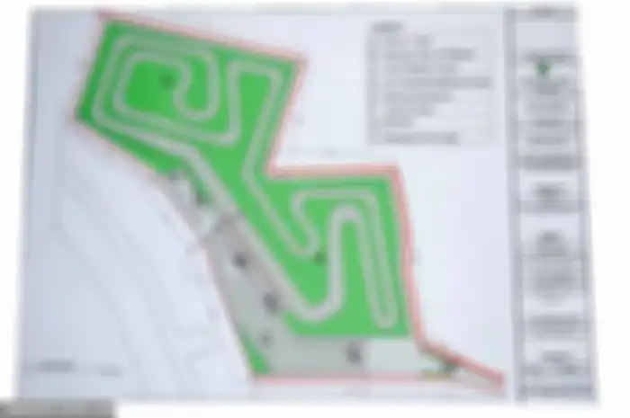 Di lihat dari lay out sirkuit, panjang lintasan lebih dari 1.200 meter dan lebar trek rata-rata 8 meter. “Kelayakan sirkuit sangat diperhatikan. Supaya kejurnas bisa balap di sini,” ujar Drs. Haris Tommy, perwakilan dari IMI Jabar yang juga mendesain