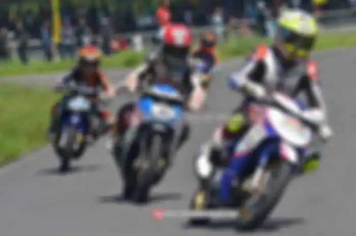 Menjelang dihelatnya PON Jabar untuk cabang olahraga balap motor, sirkuit yang akan digunakan sedang dipersiapkan. Menurut Medya Saputra selaku Kepala Bidang Olahraga Sepeda Motor PP IMI sirkuitnya memang sudah disiapkan dengan matang.