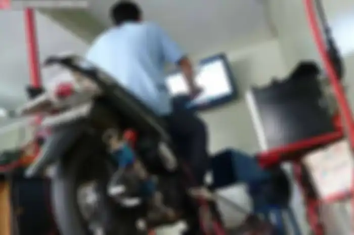 Kalau ingin performa akselerasi motor kesayangan lebih enak, jangan hanya terfokus pada ubahan mesin, pengapian atau sistem penerus daya saja. Knalpot pun bisa ikut dilirk.