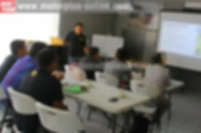 MOTOR Plus mendapatkan undangan dari Ohlins Indonesia untuk mengikuti pelatihan kerja suspensi di markasnya yang berlokasi di Cikini, Jakarta, Rabu (7/9). Materi yang disampaikan sangat menarik.