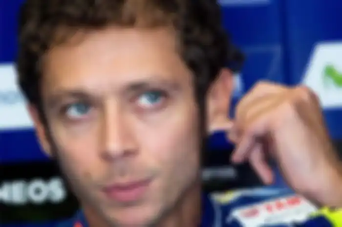 Seperti yang diketahui, saat balapan MotoGP yang dihelat di sirkuit Red Bull Ring minggu lalu, Valentino Rossi tidak menduduki podium. Tentu saja ini membuat Rossi semakin sulit dalam mengejar ketertinggalan poin dari Marc Marquez