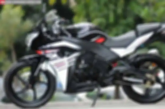 Di sela-sela persaingan segmen motor sport Tanah Air yang didominasi pabrikan Jepang, produsen motor non Jepang belabel Viar tetap pede melansir dua jagoan sport terbarunya.