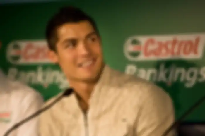 Ronaldo Manusia Sempurna