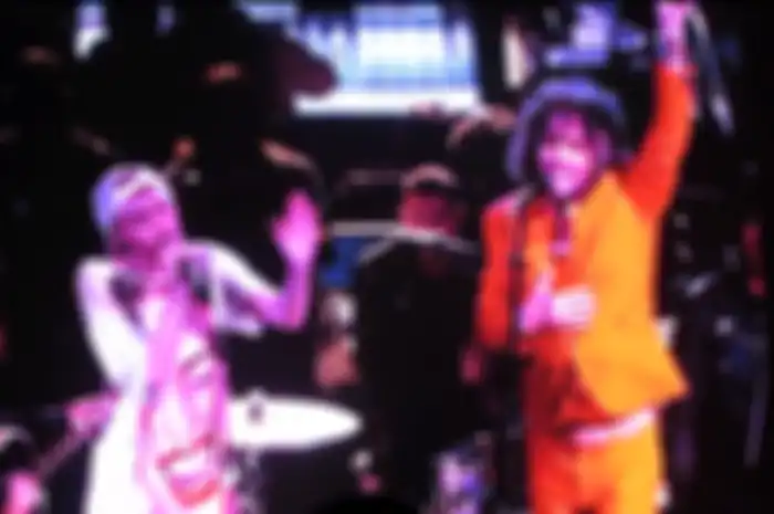 The Flaming Lips Garap Musik Bareng Miley Cyrus