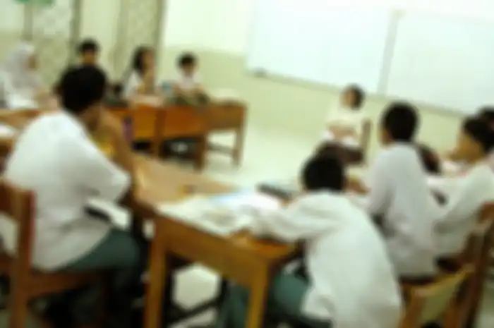 Kelas Super Bubar