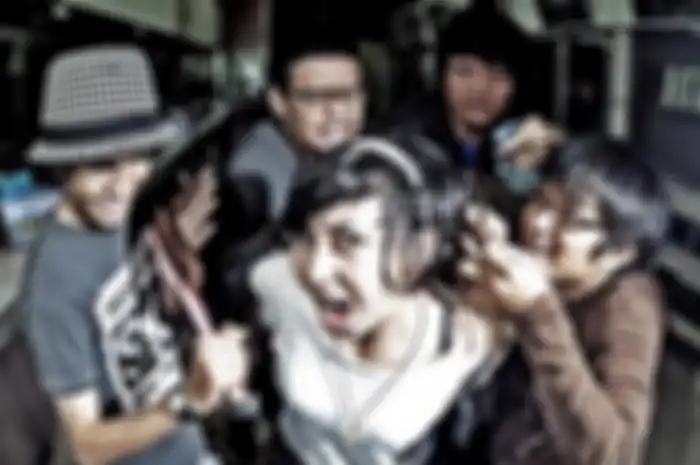 Hairdresser On Fire From Medan With Love