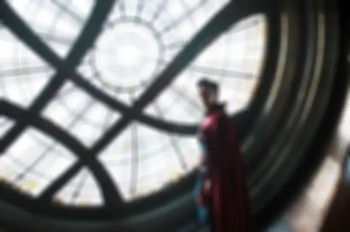 Doctor Strange yang diperankan Benedict Cumberbatch