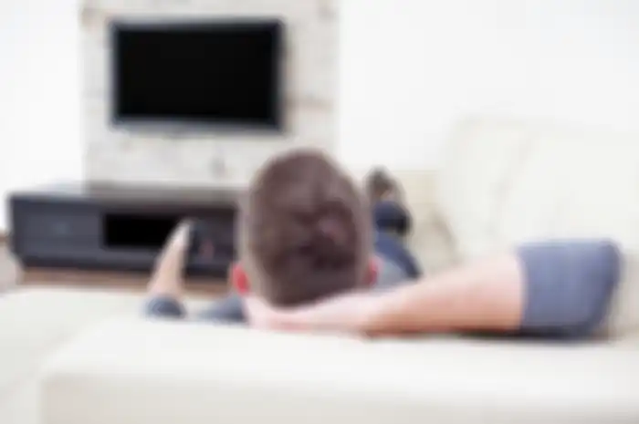 Hati Hati Ternyata Sering Menonton TV Dapat Mengurangi Jumlah Sperma