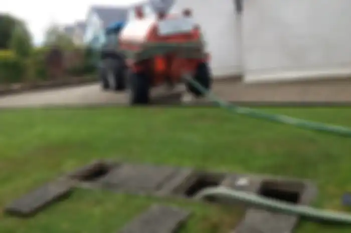 Jangan Salahkan Hujan Bila Septic Tank Mampat, Ini Dia Cara Merancang Septic Tank yang Benar!