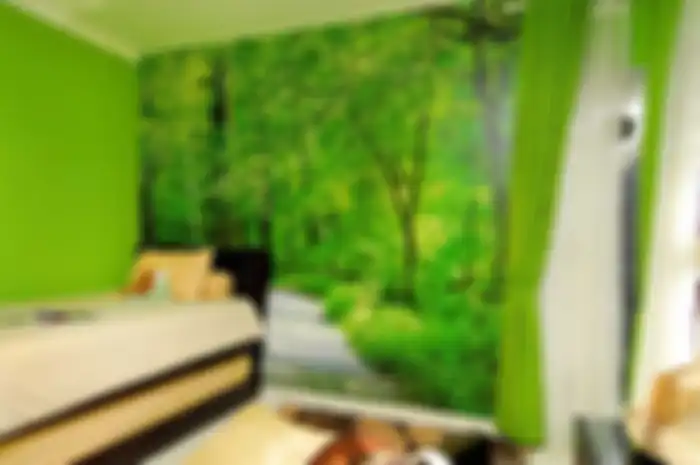 Mengubah Tampilan Kamar Tidur Seperti Hutan