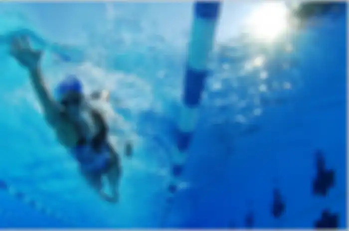 Berenang Bisa Turunkan Berat Badan, Tapi...