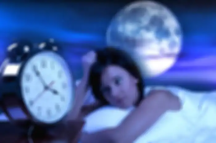 Bulan Purnama Mempengaruhi Pola Tidur