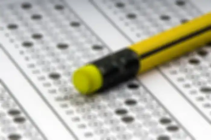 Tetap Ikut Ujian Nasional Meski Menjadi Tahanan