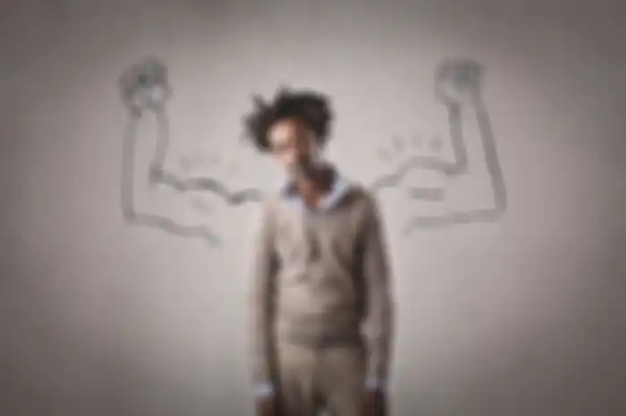 Orang yang kuat mental akan selalu berbeda dengan orang yang hanya berpura-pura kuat.