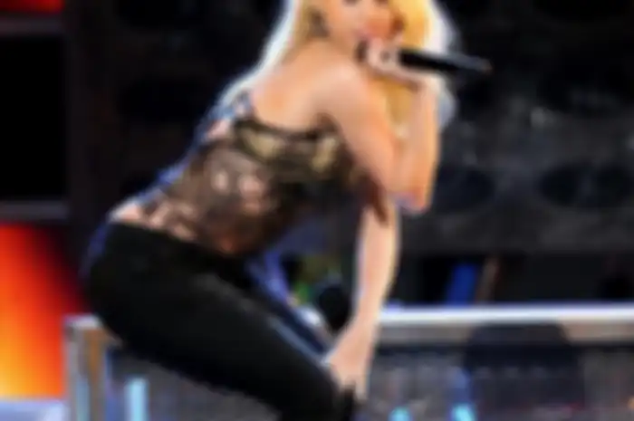 Goyangan ala Shakira