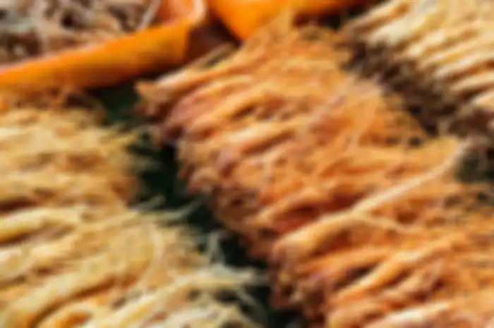 Penelitian menunjukkan, ginseng dapat meningkatkan sistem kekebalan tubuh dan memperbaiki fungsi hati. Stimulan, menguatkan energi vital, energi limpa, dan energi paru.