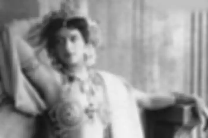 Semua pembelaan Mata Hari sia-sia. Pengadilan tetap memutuskan hukuman mati bagi Margaretha Gertruida Zelle alias Mata Hari alias H21.