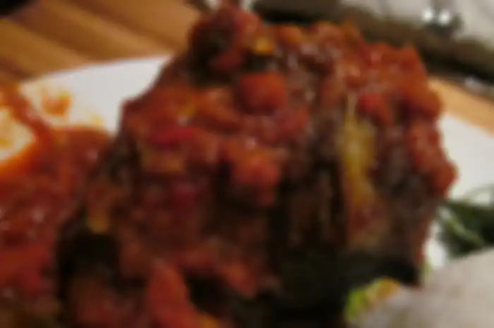 Menikmati Iga Bakar di Congo Café