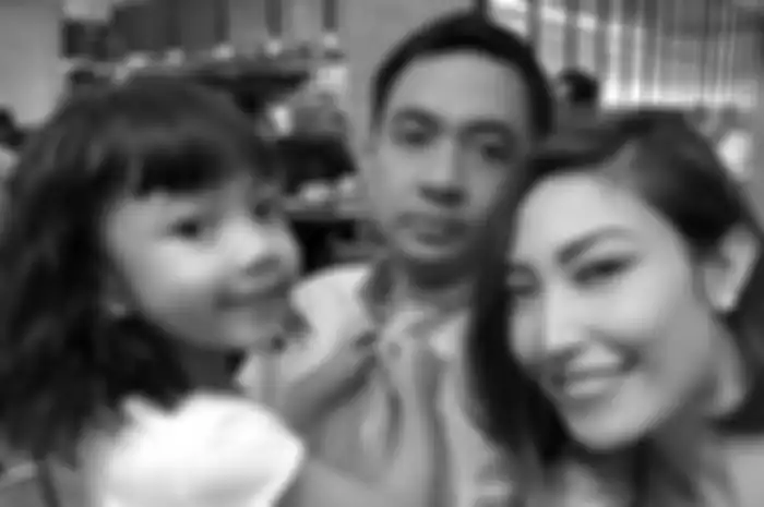 Keluarga Ayu Dewi
