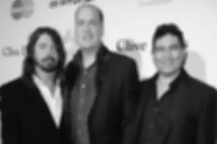 Dave Grohl, Krist Novoselic, dan Pat Smear