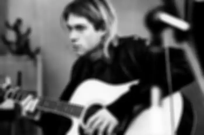 NETHERLANDS - NOVEMBER 25: HILVERSUM Photo of Kurt COBAIN and NIRVANA, Kurt Cobain recording in Hi