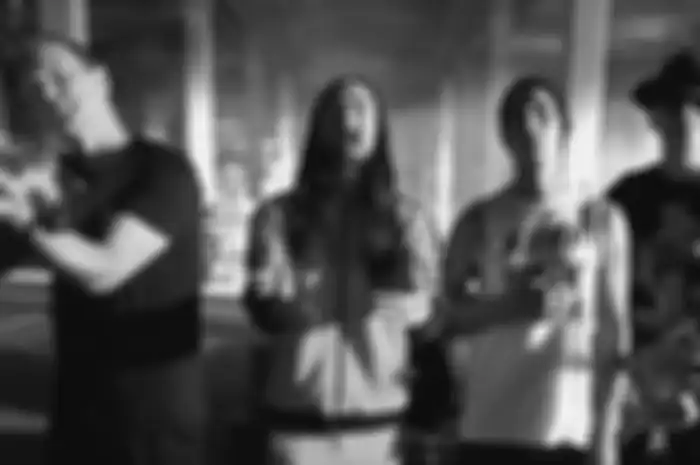 Kolaborasi Steve Aoki dan Blink-182 dalam lagu ‘Why Are We So Broken’