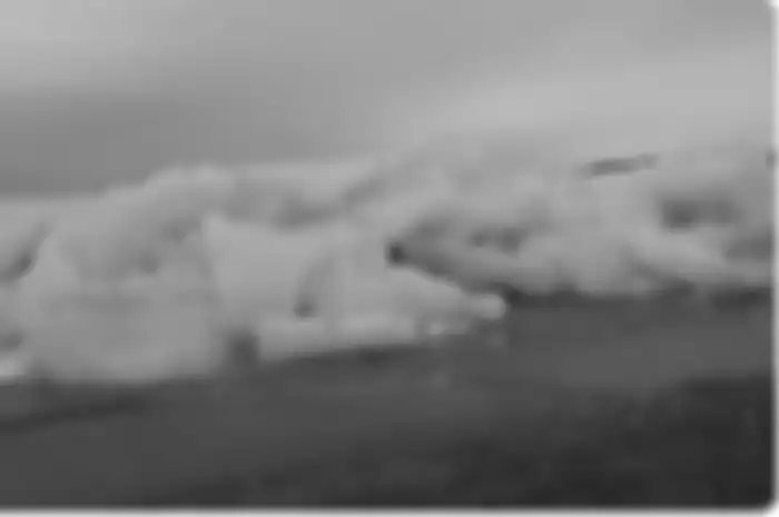 Tsunami es yang terjadi di danau Eire