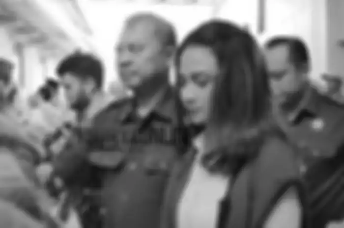 Vanessa Angel hadiri sidang sebagai saksi