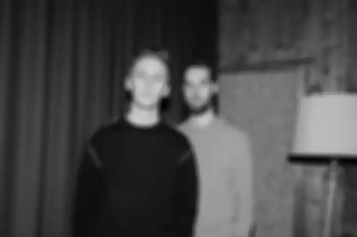 HONNE