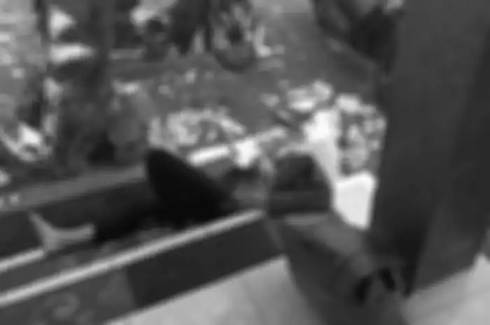 Seorang WN Inggris yang diamankan Satpol PP Badung, Sabtu (14/9/2019) siang karena mengamuk di jalanan. 