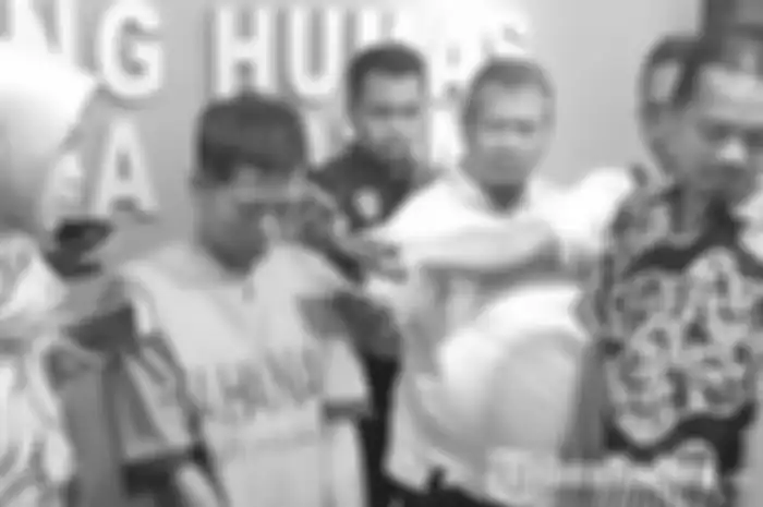 ersangka kasus pencabulan 19 anak di bawah umur asal Kecamatan Ngantru, Kabupaten Tulungagung, Jumat (13/9/2019). 