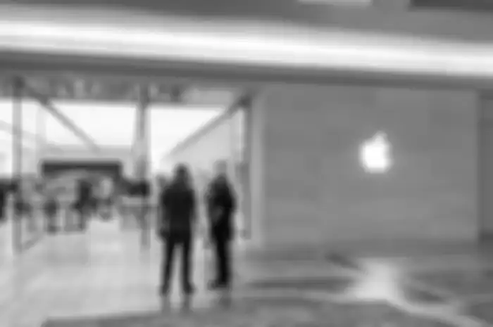 2 Apple Store rampung direnovasi, hadir dengan desain baru