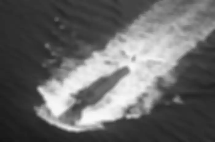 Sebuah kapal selam nuklir Tiongkok terlibat dalam konfrontasi 'aneh' di Laut China Selatan