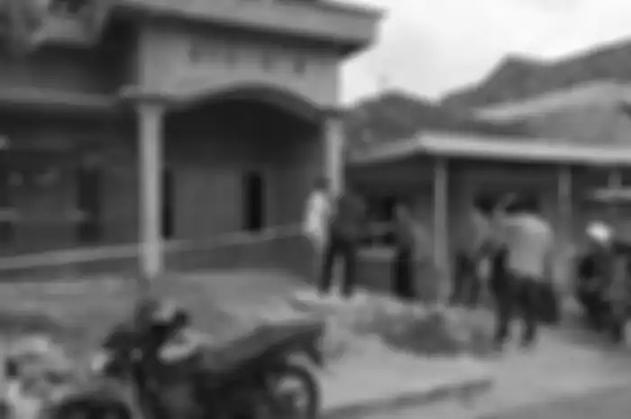 Tancap Gas Sembari Pegangi Perutnya Karena Dibacok, Polisi Ini Rampas Motor Warga Untuk Kabur Gegara Ganggu Istri TNI, Begini Kronologinya!