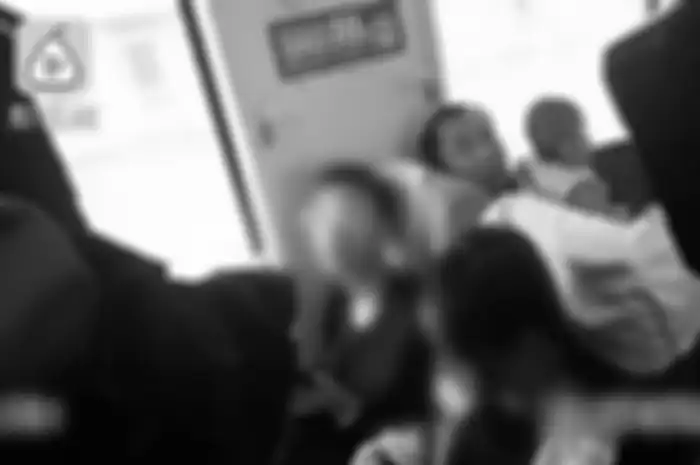 Jadian Lewat Game Online, Gadis Berusia 12 Tahun Ini Nekat Kawin Lari Dengan Pacarnya, Remaja Pria Yakinkan Polisi Dengan Penghasilan Rp 3,5 Juta, Ini Video Detik-Detik Tertangkapnya!