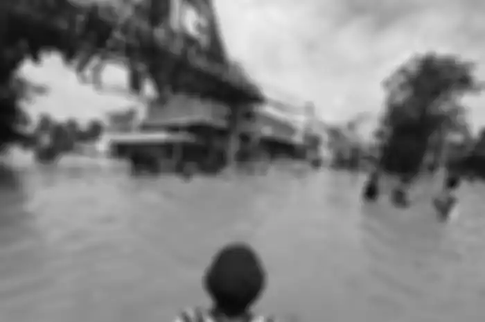 Banjir masih merendam daerah Jakarta Barat